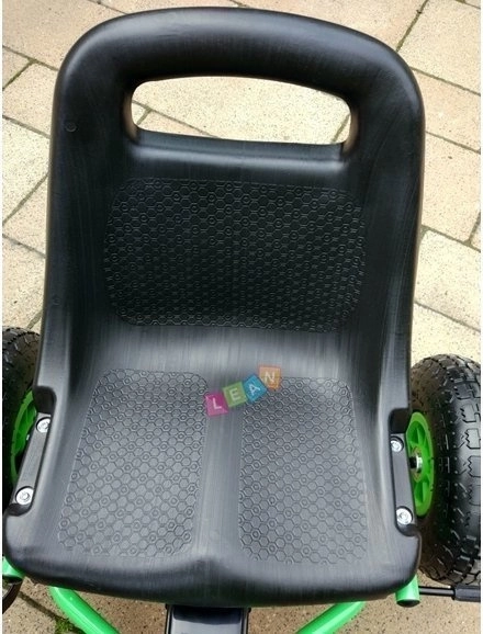 Pedaldrevet gokart med luftdæk + Oppustelige dæk + Justerbart sæde – Grøn