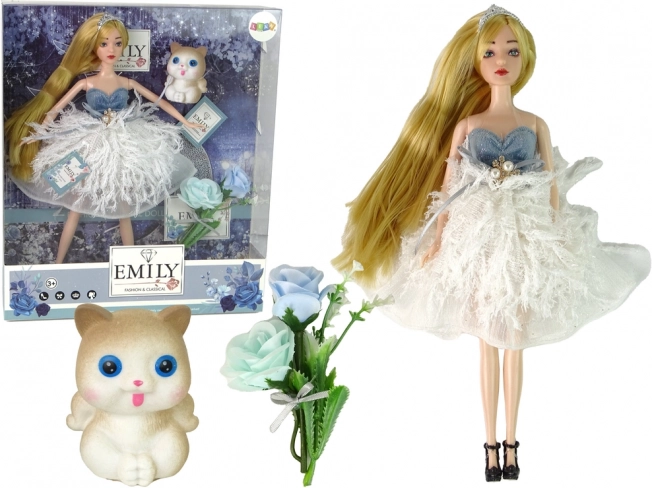 dukke Emily med killing og blomster