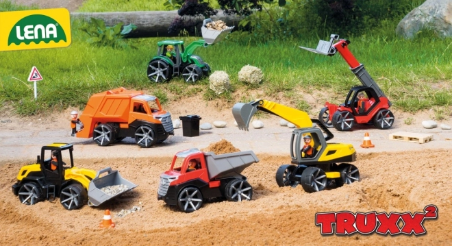 Auto Truxx 2 lastbil tip plast 26cm med figur 27x15x16cm 24m+