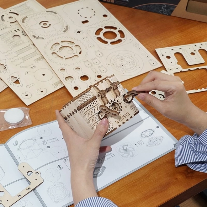 RoboTime 3D træ mekanisk puslespil Smykkeskrin