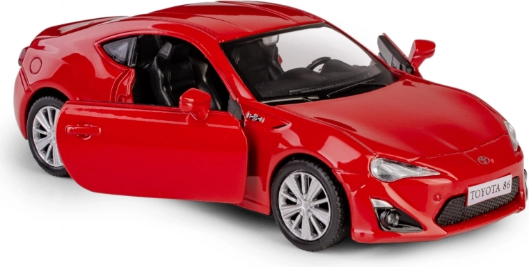 Åbne døre og detaljeret interiør