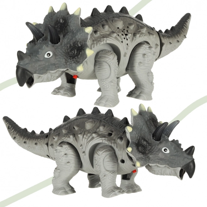 Dinosaur Triceratops med batteri Interaktivt legetøj går lyser brøler
