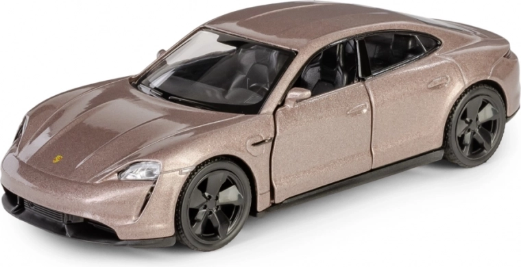 Pull-back drivning til fartfyldt sjov