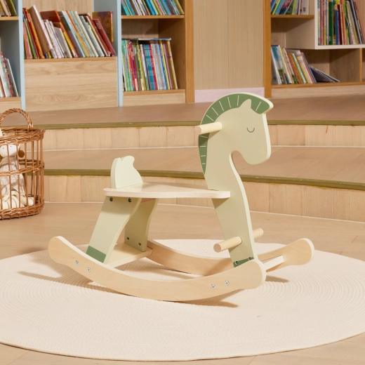 Stabil trækonstruktion for sikker gyngning