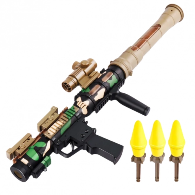 Militærsæt med bazooka RPG og beskyttelseshjelm