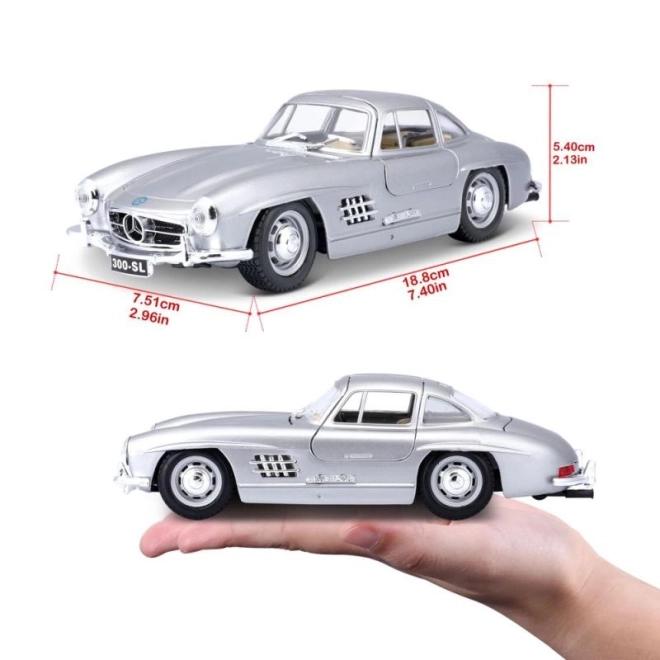 Bburago 1:24 Mercedes Benz 300SL sølv 18-22023