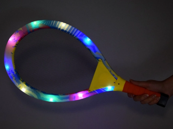 Lysende badmintonketchere til sjov