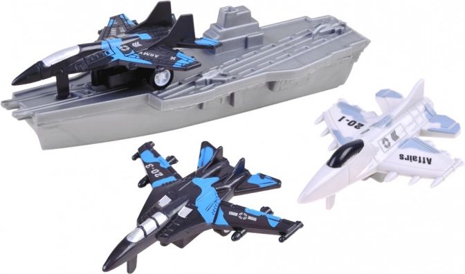 Hangarskib og 3 jagerfly