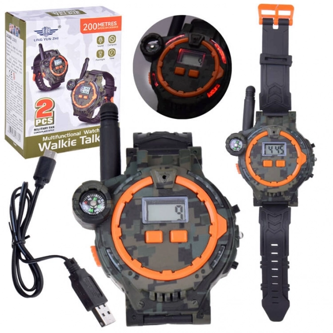 Militærur med walkie-talkie og kompas