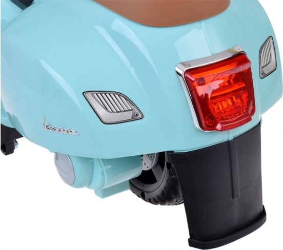 Batteridrevet Vespa scooter til børn