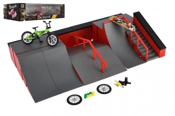 Skatepark - ramper, fingercykel, finger skateboard plast med tilbehør i 2 farver i boks 43x25x12cm
