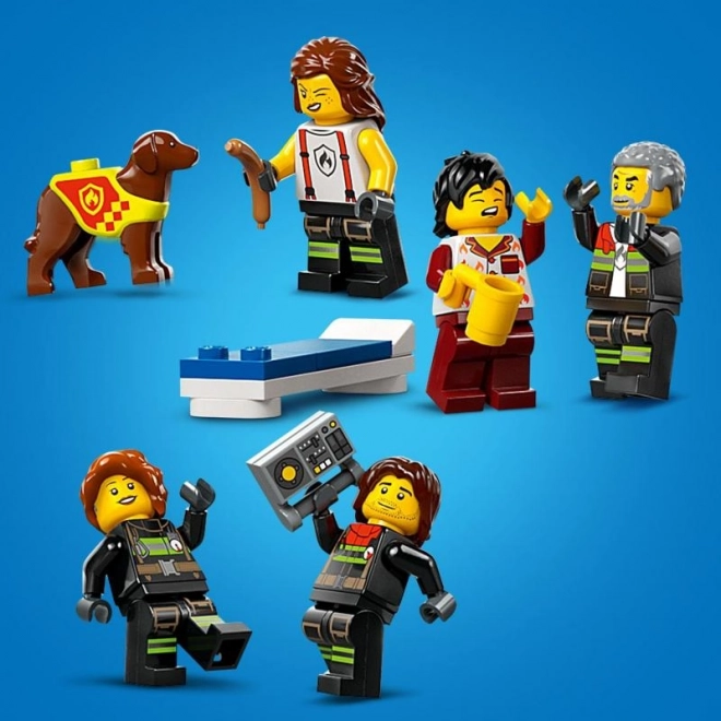 LEGO® City 60414 Brandstation med brandbil