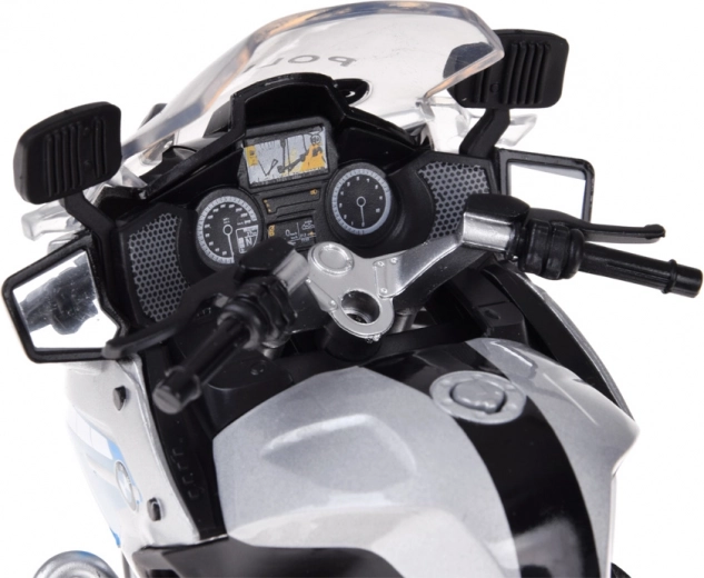 Detaljeret cockpit og betjeningselementer