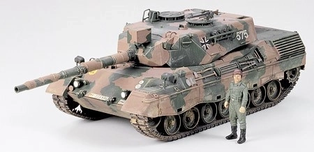Plastikmodel af kampvognen Leopard 2 A4 (Vesttyskland)