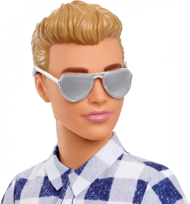 Barbie Camping Ken med tilbehør