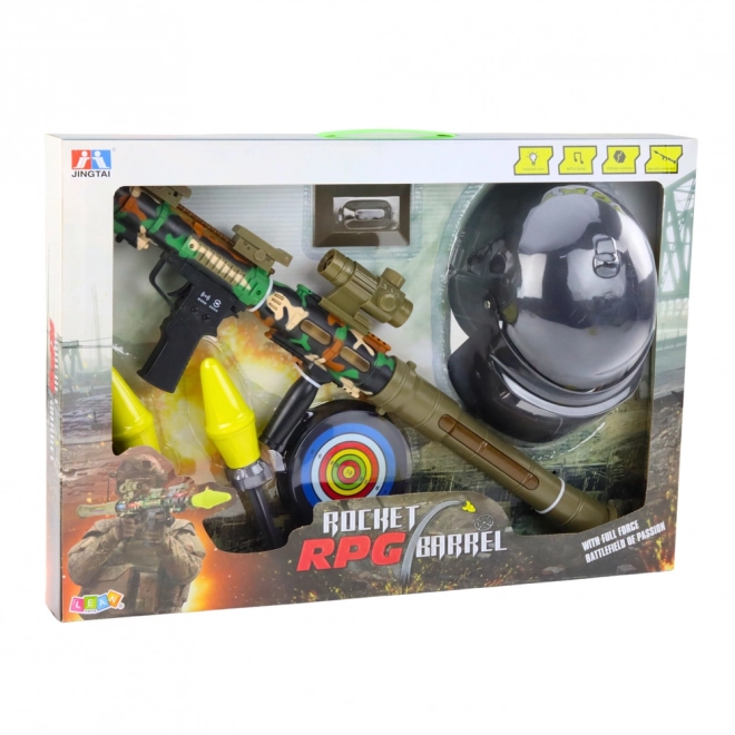 Militærsæt med bazooka RPG og beskyttelseshjelm