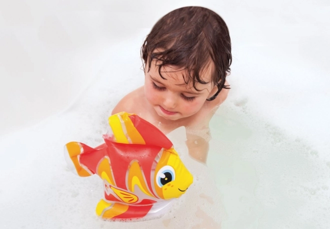 Oppustelige dyr til poolen