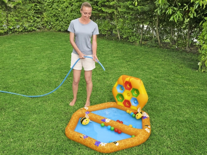 Legebassin til babyer med bolde PZČELKY