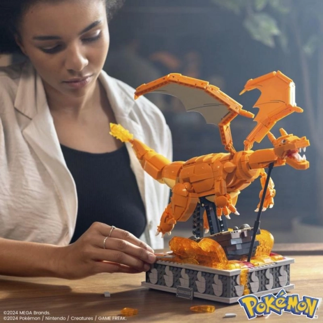 Konstruktionssæt Mega Pokémon Mekanisk Charizard