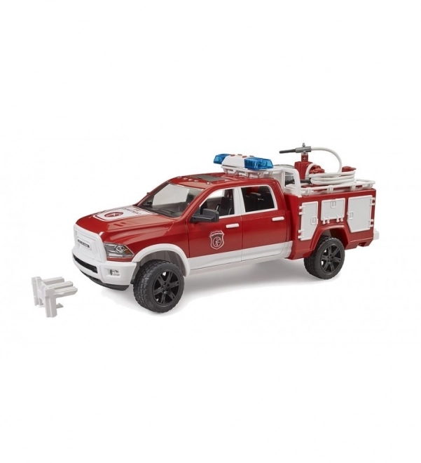 Bruder brandbil RAM 2500 med lys- og lydsignaler