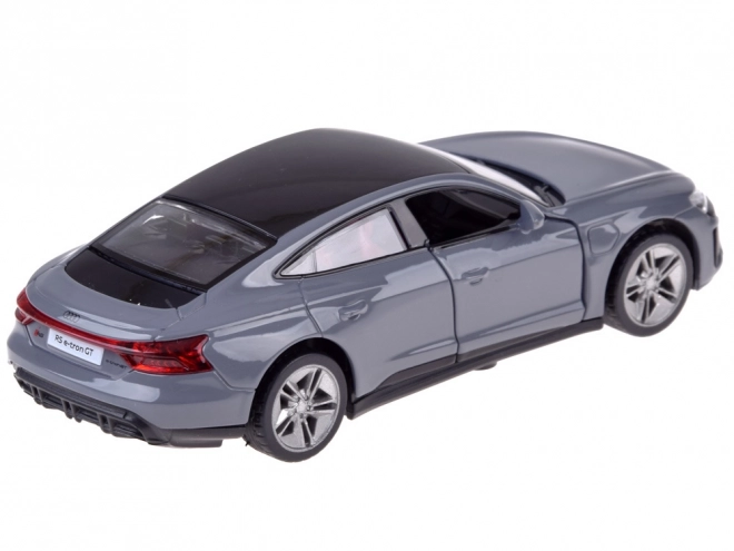 Metalmodel Audi RS e-tron GT Coupe med lyd- og lyseffekter