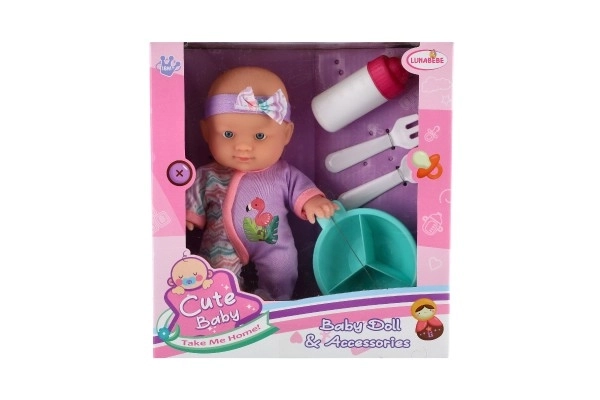 Dukke baby 20cm fast krop med tilbehør i boks 23x24x8cm