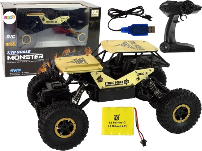 RC offroadbil 1:18 sort‑guld med høje hjul