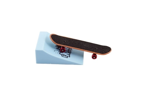 Finger skateboard med rampe - 10 cm