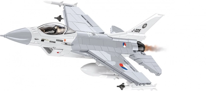 Byggesæt F-16 AM Fighting Falcon