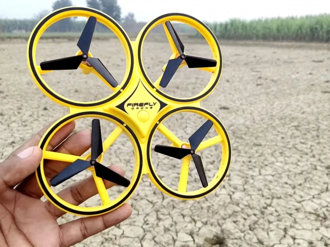 Drone styret med håndbevægelser + fjernbetjening Quadcopter RC0573 – Gul