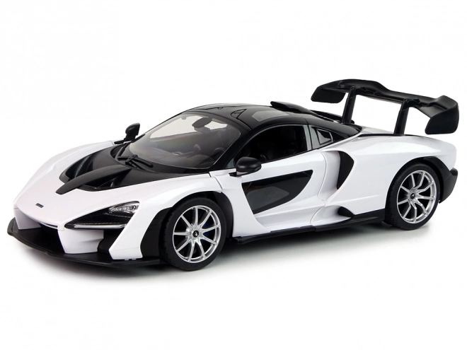 Auto R/C McLaren Senna Rastar 1:14 hvid med fjernbetjening
