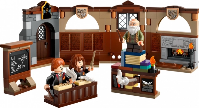 LEGO Harry Potter Hogwarts: Undervisning i Trolddom og Magi