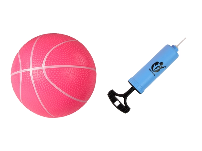 Pink basketball og pumpe