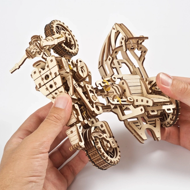 Ugears 3D puslespil Motorcykel med sidevogn 380 stykker