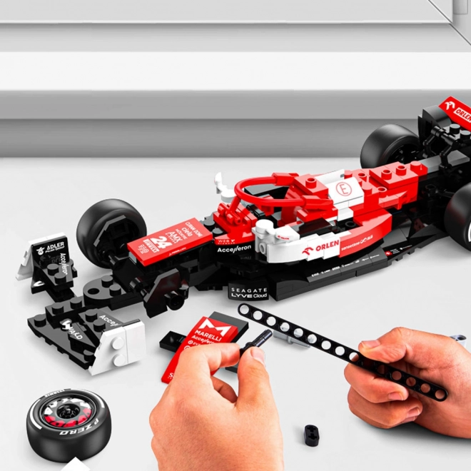 Byggesæt Alfa Romeo F1 C42 1:24