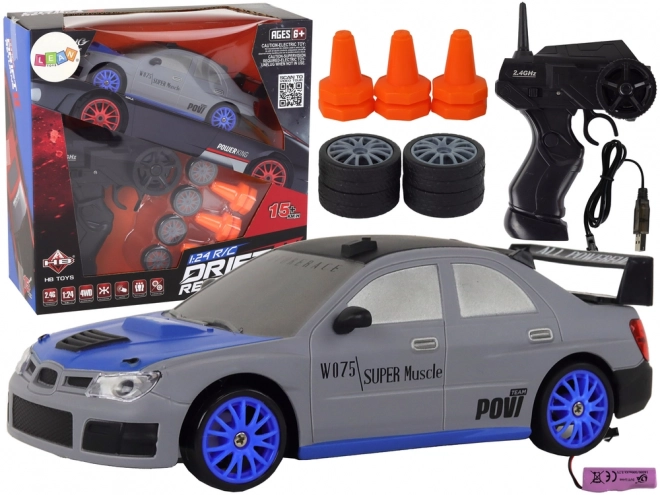 Fjernstyret sportsbil R/C 1:24 udskiftelige hjul – grå