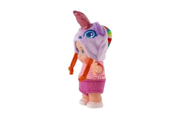 Dukke/baby med hue plastik fast krop 15cm 4 slags i æske 9x16x6cm