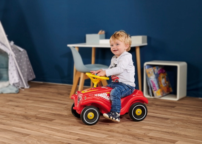 Bobby Car brandbil med lyd