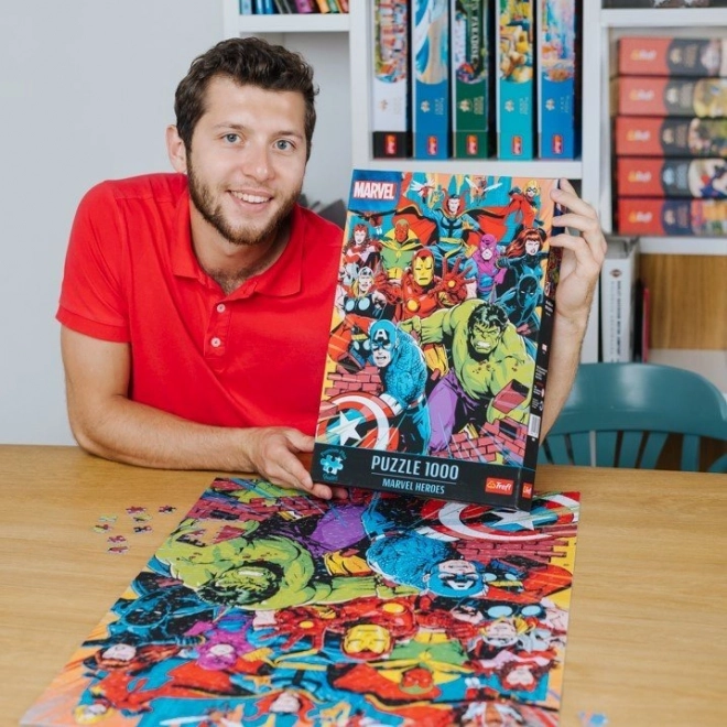 TREFL Puzzle Premium Plus Marvel: Marvel Helte 1000 brikker