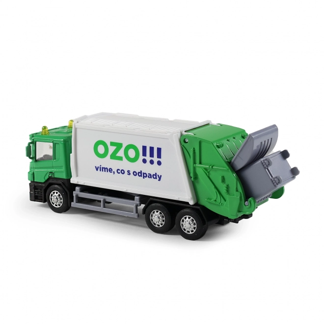 Skraldevogn med OZO-logo