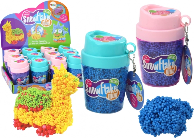 Blå sne-slime med polystyrenkugler