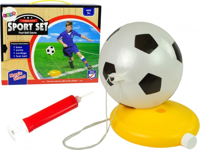 Sæt med fodbold på snor med pumpe