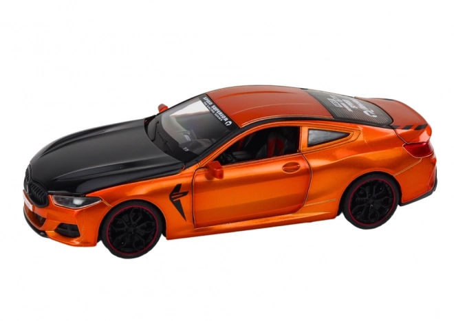 Metal sportsmodel med friktionsdrev og åbne funktioner 1:24 orange