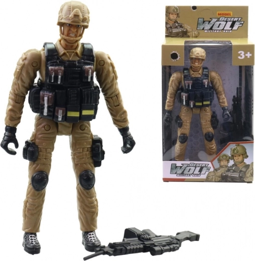 Soldat med tilbehør 18 cm