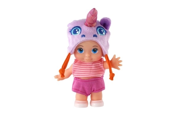 Dukke/baby med hue plastik fast krop 15cm 4 slags i æske 9x16x6cm