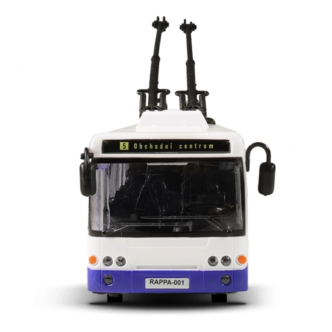 Trolleybus der annoncerer stoppesteder på tjekkisk 28 cm blå