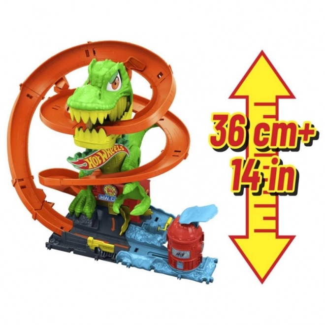 T-rex angriber brandstationen fra Hot Wheels city