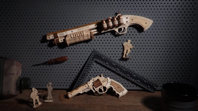 RoboTime 3D træ mekanisk puslespil Revolver Corsac