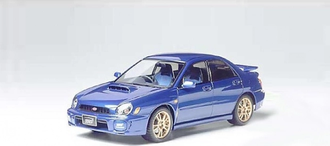 Plastikmodel af SUBARU Impreza STI til samling med lim