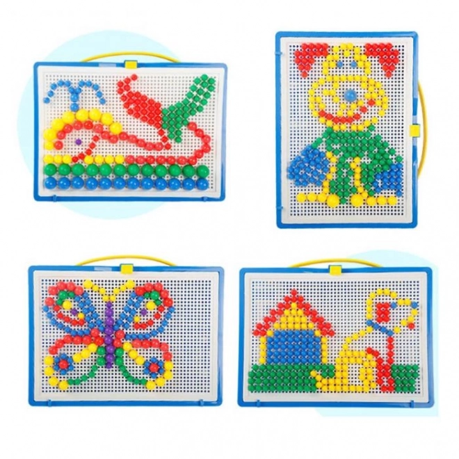Farverig mosaik med 296 svampe